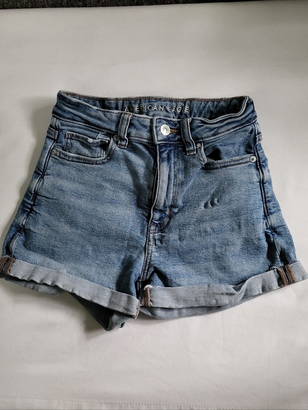 American Eagle Outfitters Light Blue Wash Cuffed Denim Jean Shorts
